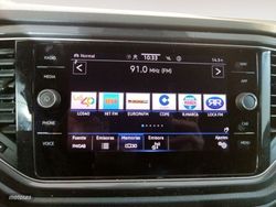 Volkswagen T-Roc 2.0 TDI Sport - Miniatura 17