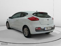Kia Ceed Drive - Miniatura 4