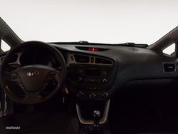Kia Ceed Drive - Miniatura 7