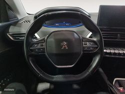 Peugeot 3008 Allure - Miniatura 8