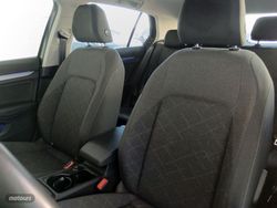 Volkswagen Golf Life - Miniatura 18