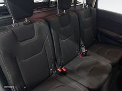 Ford S-Max Titanium PowerShift - Miniatura 10