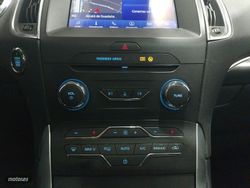 Ford S-Max Titanium PowerShift - Miniatura 22