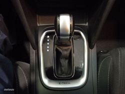 Renault Megane 1.6 E-TECH PHEV Grandtour Business - Miniatura 13