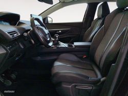 Peugeot 3008 Allure Pack - Miniatura 8
