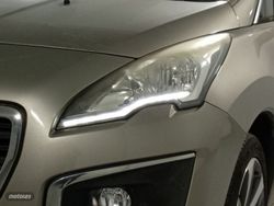 Peugeot 3008 Allure - Miniatura 21