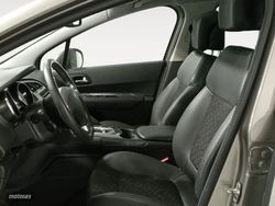 Peugeot 3008 Allure - Miniatura 9