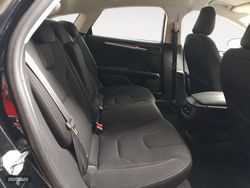 Ford Mondeo Titanium - Miniatura 10
