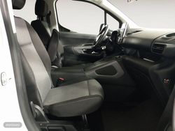 Toyota Proace City 1.5D Family Active L1 96 kW (131 CV) - Miniatura 10