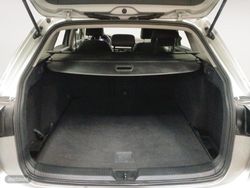 Volkswagen Golf Life - Miniatura 11