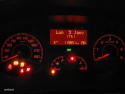 Citroen Jumper 35 L2H2 BlueHDi 140 - Miniatura 12