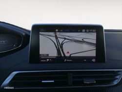 Peugeot 3008 Active - Miniatura 18