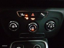 Jeep Compass Longitude 4X2 - Miniatura 20