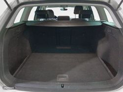 Volkswagen Golf Advance BMT - Miniatura 12
