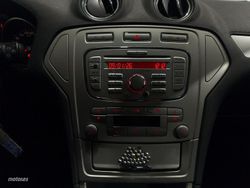 Ford Mondeo Trend - Miniatura 15