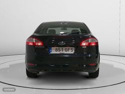 Ford Mondeo Trend - Miniatura 3