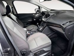 Ford C-Max Titanium - Miniatura 10