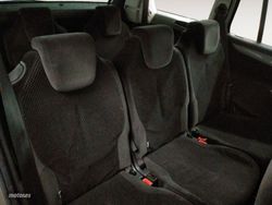 Citroen C4 Picasso SX - Miniatura 10
