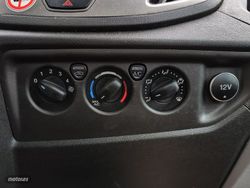 Ford Transit 350 L4 Ambiente - Miniatura 15