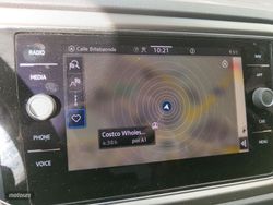 Volkswagen T-Roc Advance - Miniatura 16