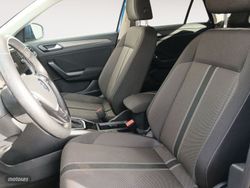 Volkswagen T-Roc Advance - Miniatura 8