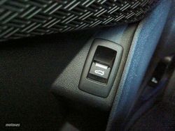 BMW X1 18i sDrive M Sport - Miniatura 17