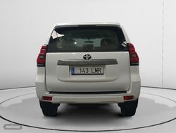 Toyota Land Cruiser GX - Miniatura 3
