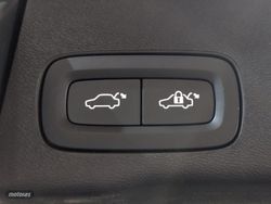 Volvo XC 60 T6 Ultra Dark - Miniatura 22