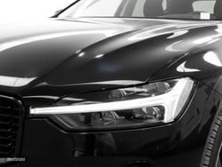 Volvo XC 60 T6 Ultra Dark - Miniatura 25