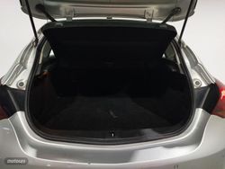 Opel Astra Selective - Miniatura 11