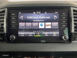 Skoda Karoq Ambition 4x4 - Miniatura 16