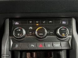 Skoda Karoq Ambition 4x4 - Miniatura 20