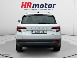 Skoda Karoq Ambition 4x4 - Miniatura 3
