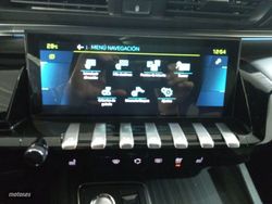 Peugeot 508 SW Hybrid 225 GT Pack - Miniatura 18