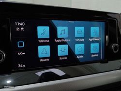 Volkswagen Golf 2.0 TDI - Miniatura 14