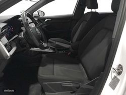Audi A3 30 TFSI - Miniatura 8