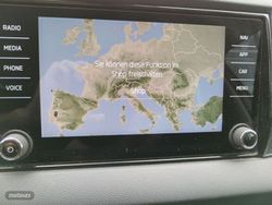 Skoda Karoq 2.0 TDI Ambition - Miniatura 17