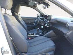 Peugeot 2008 Allure - Miniatura 10