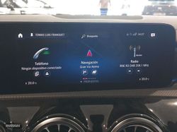 Mercedes Clase CLA 200 120 kW (163 CV) - Miniatura 14