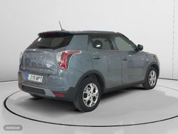 Ssangyong Tivoli Urban+ 4x2 - Miniatura 2