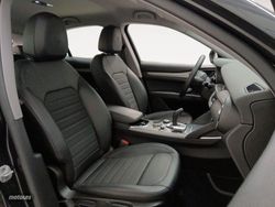 Alfa Romeo Stelvio Sprint - Miniatura 10