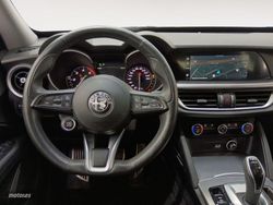 Alfa Romeo Stelvio Sprint - Miniatura 7