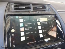 Jaguar E-Pace 2.0 D MHEV - Miniatura 16