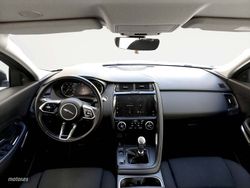 Jaguar E-Pace 2.0 D MHEV - Miniatura 7