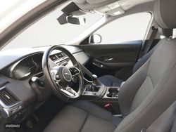 Jaguar E-Pace 2.0 D MHEV - Miniatura 9