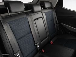 Ssangyong Tivoli Limited 4x2 - Miniatura 10