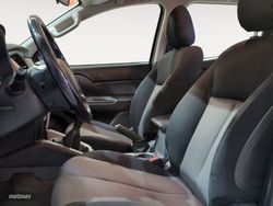 Mitsubishi L 200 220 DI-D Doble Cabina M-Pro 110 kW (150 CV) - Miniatura 10
