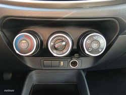 Toyota Aygo X Cross 1.0 Play - Miniatura 18