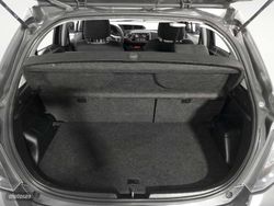 Toyota Yaris 90D City 66 kW (90 CV) - Miniatura 12