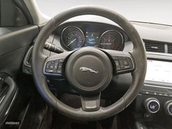 Jaguar E-Pace 4WD - Miniatura 7